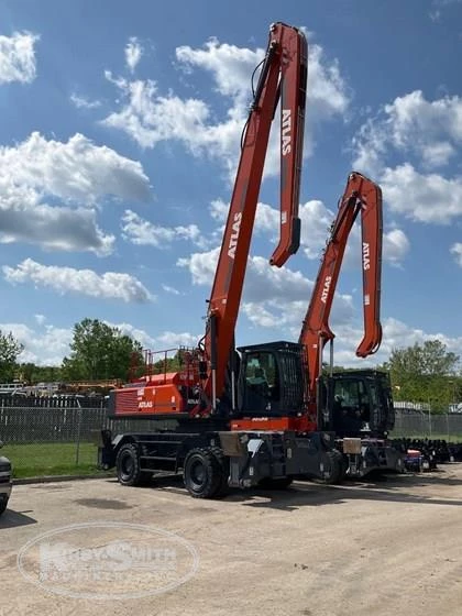 Used Material Handler